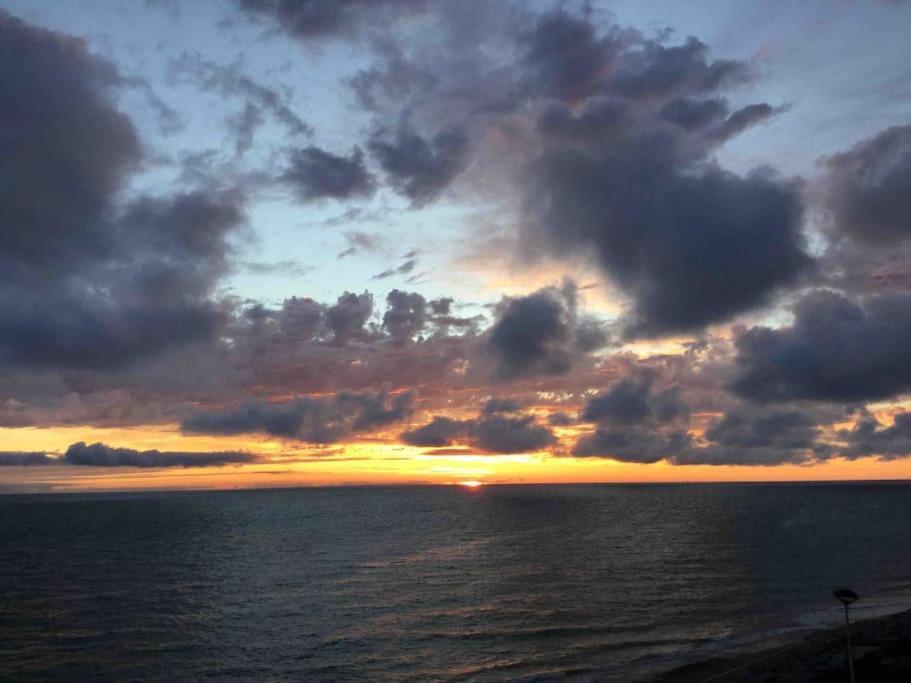Les Iles Vue Sur Mer Agon-Coutainville Luaran gambar