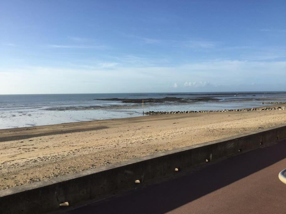 Les Iles Vue Sur Mer Agon-Coutainville Luaran gambar